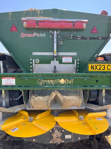 Duraflo disc and vane fitted to Spreadpoint SP-600 lime spreader